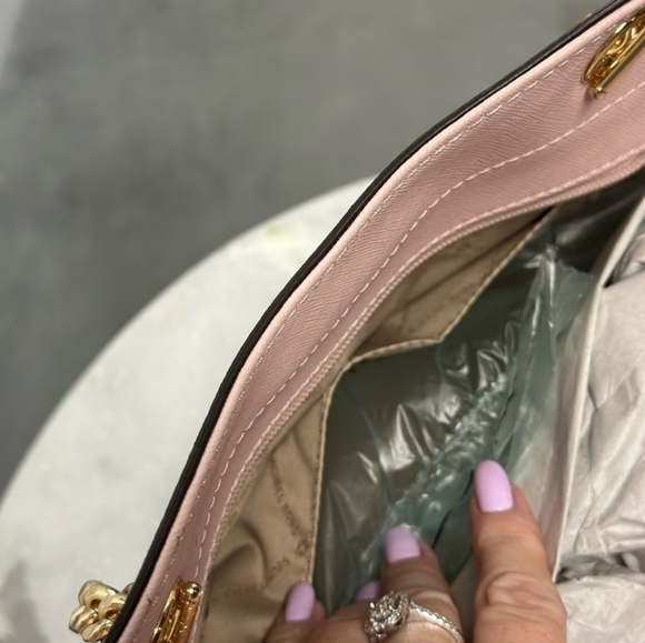 NWT Michael KORS tote bag - Picture 2 of 5